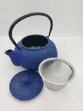The Cildan Tea Merchant, The tea merchant, Cast iron teapot 600ml Autumn leaf Blue & accessories
