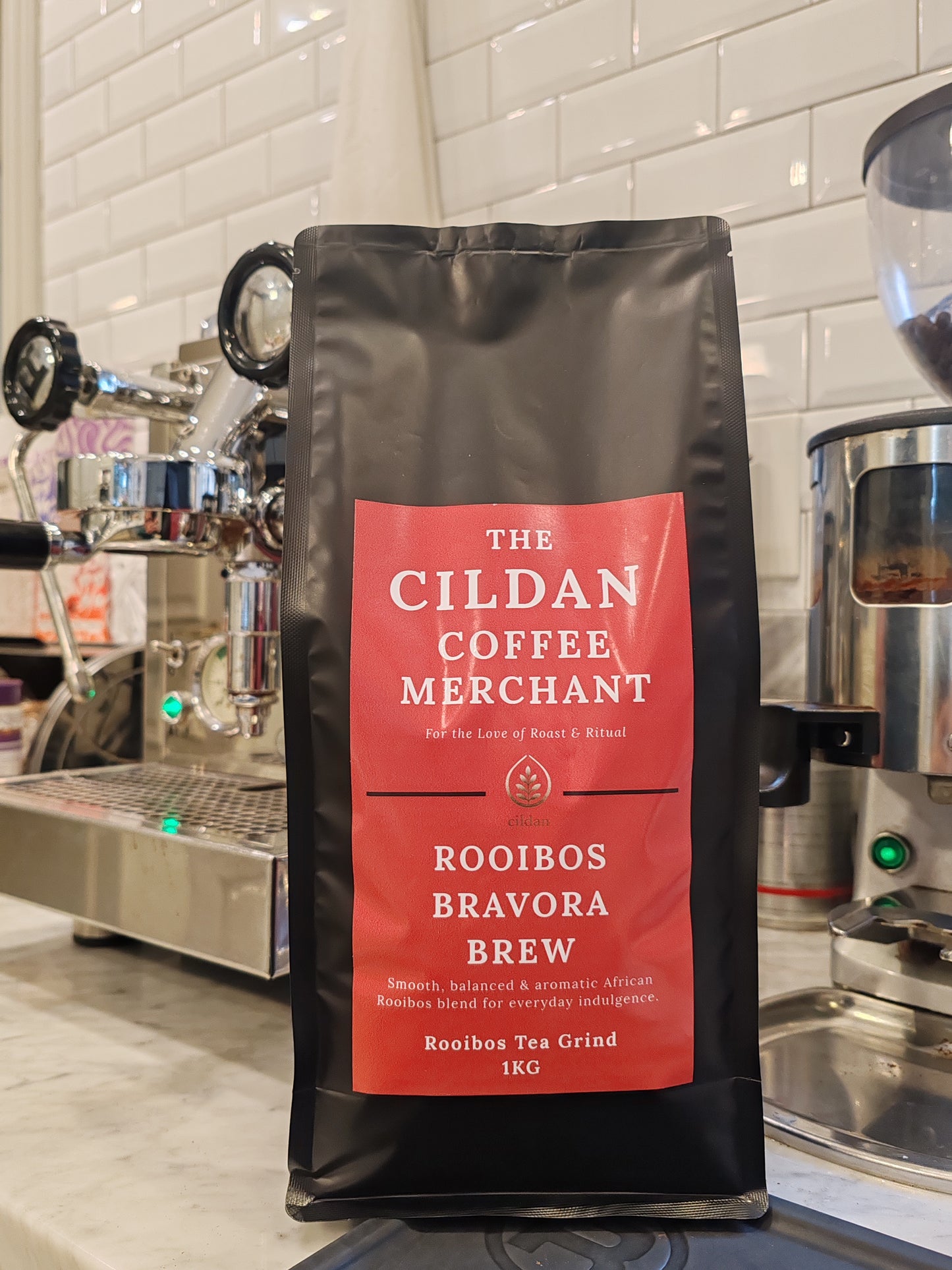 The Cildan Coffee Merchant – Rooibos Bravora Brew - 1 Kg Rooibos Tea Grind