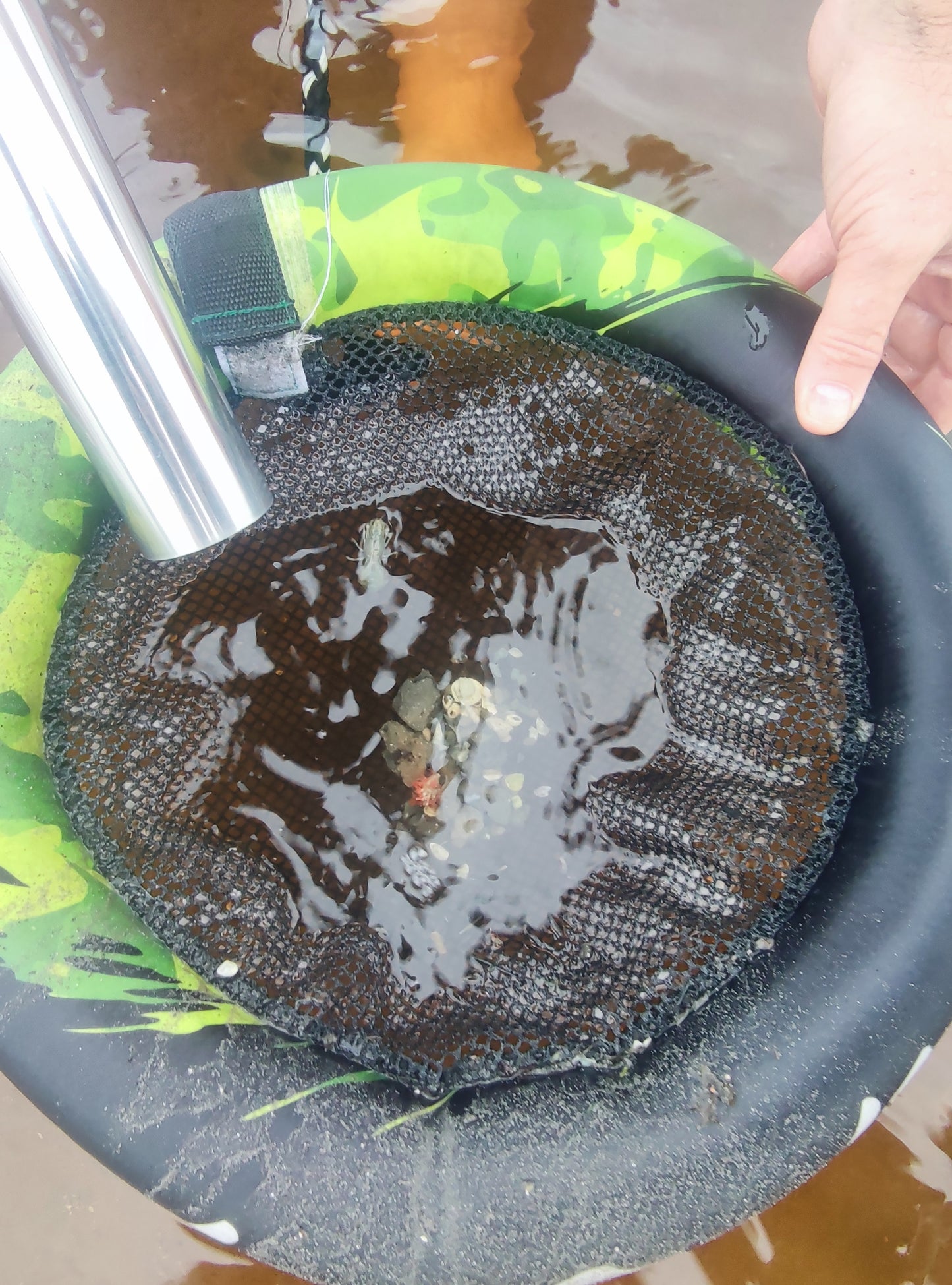 Prawn Keepr, innovative mobile shrimp catcher - LOK