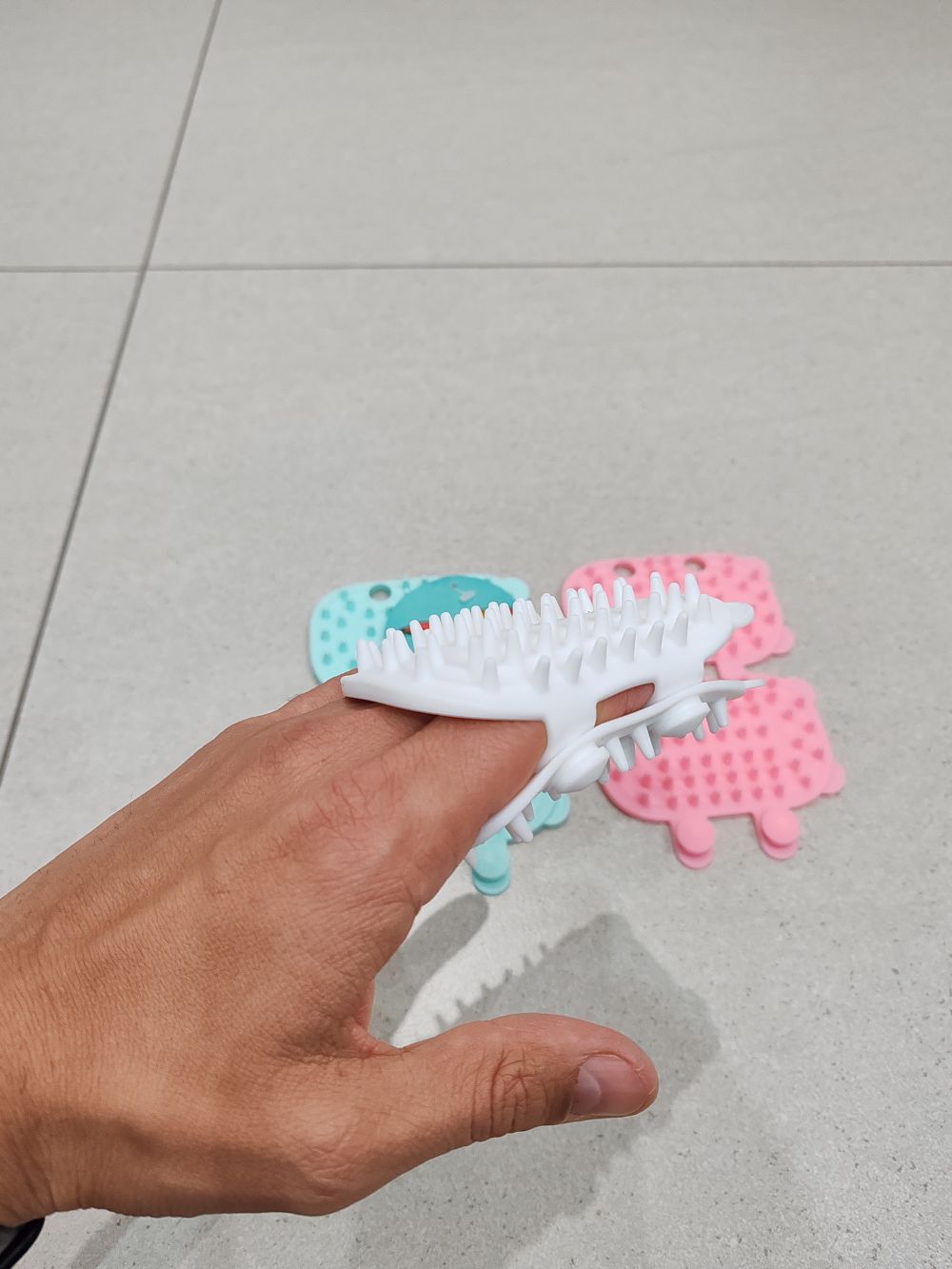 Cat Silicone Self Groomer, Scratcher, Massage Comb For Table & Chair Legs - 3 Pack