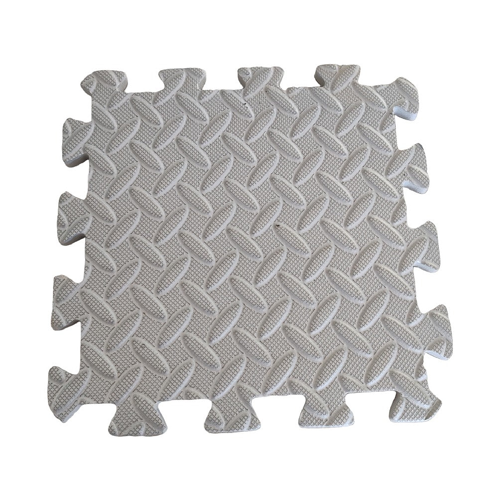 A silver Eva Foam coloured mat with a textured surface, consisting of 6 interlocking pieces.